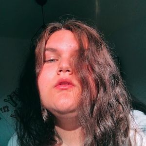 Meet your Posher, Isabelle